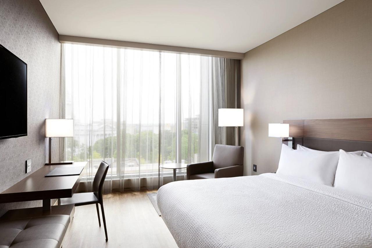 Ac Hotel By Marriott Madison Downtown מראה חיצוני תמונה