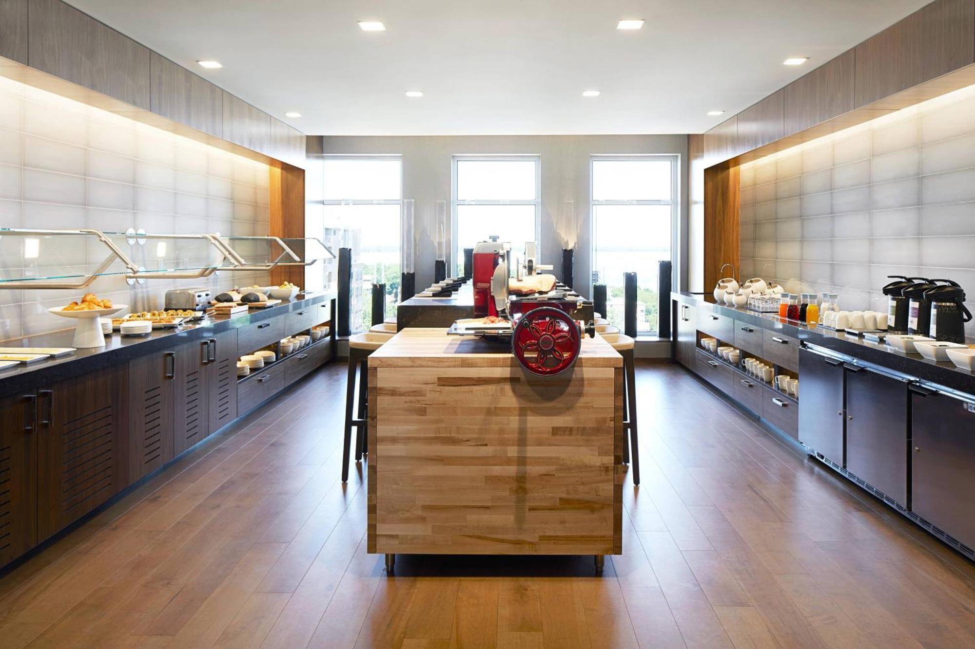 Ac Hotel By Marriott Madison Downtown מראה חיצוני תמונה