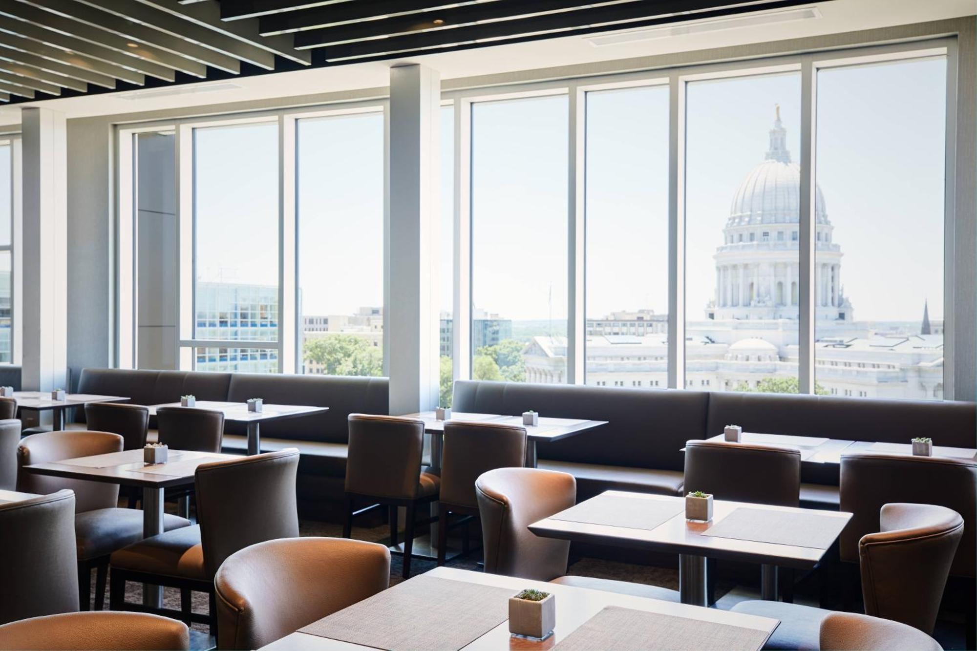 Ac Hotel By Marriott Madison Downtown מראה חיצוני תמונה
