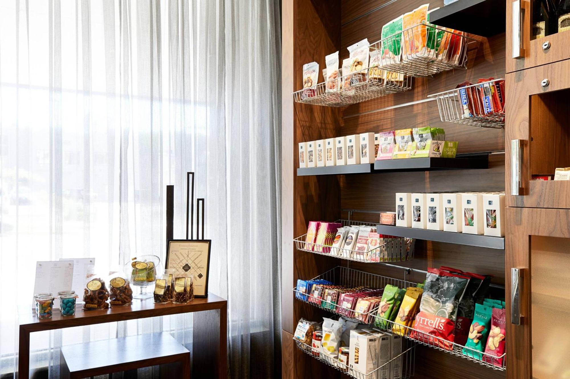 Ac Hotel By Marriott Madison Downtown מראה חיצוני תמונה